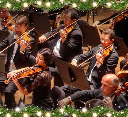 Photo of Oregon Symphony musicians performing