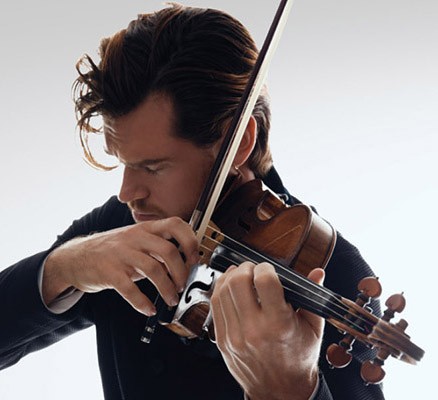 Photo of Blake Pouliot playing violin