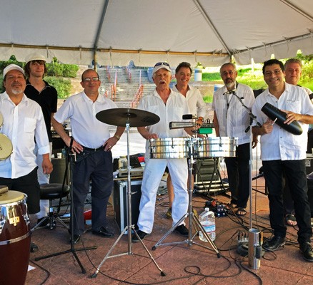 Photo of Pa'lante band members together on stage