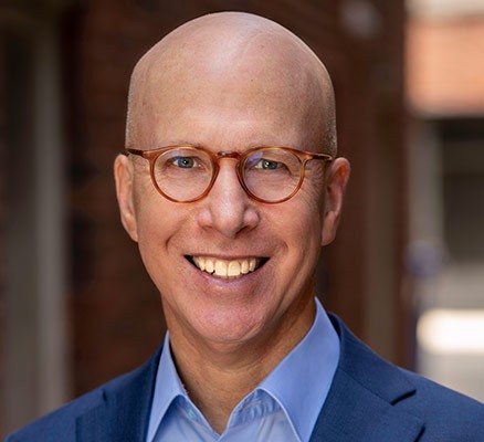Photo of Jonathan Eig