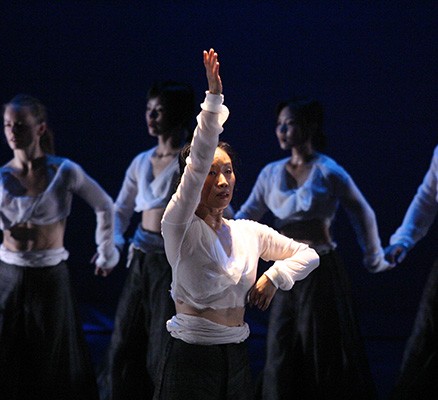Photo of Chang Mu dancers performing
