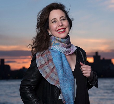 Photo of Angela Hewitt