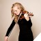 Simone lamsma playing the violin